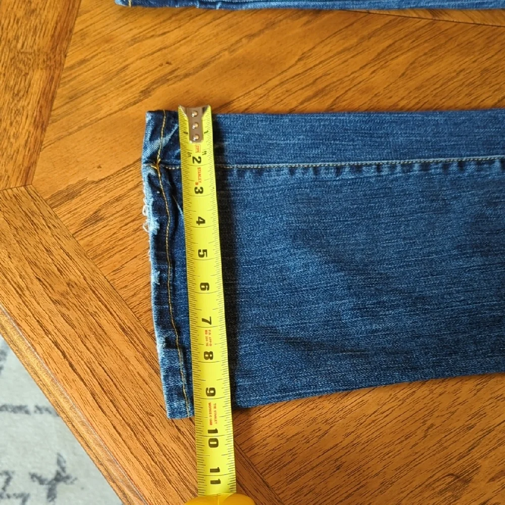 Y2K American Eagle Classic Blue Lightly Distressed Jeans Artist Flare
